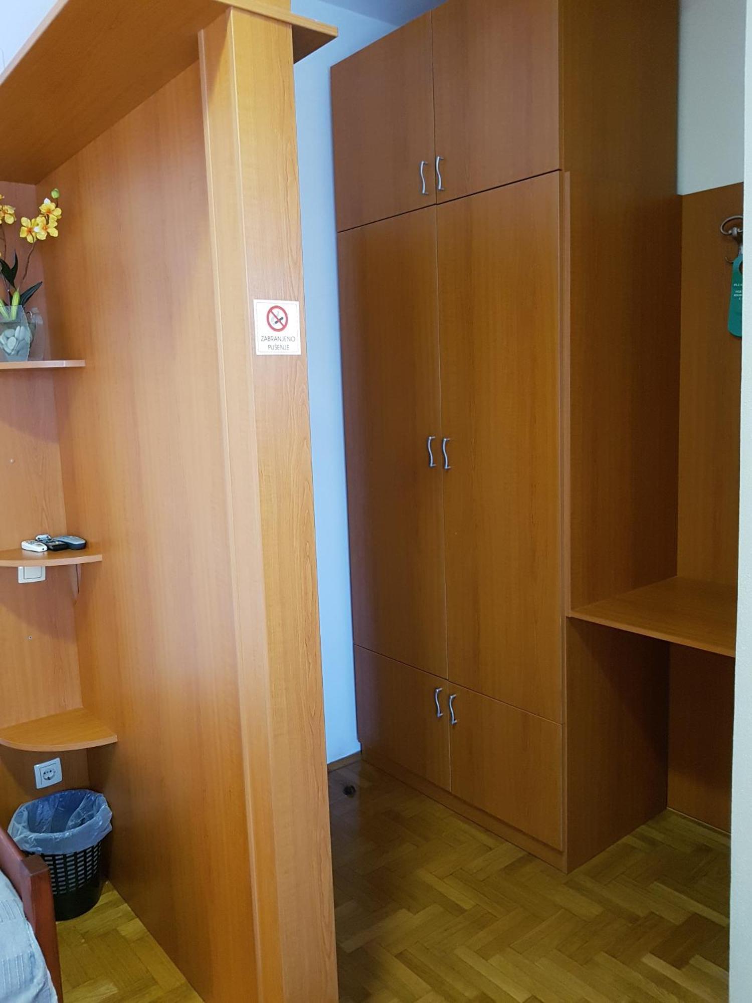 Prenociste Klas Pleternica Habitación foto